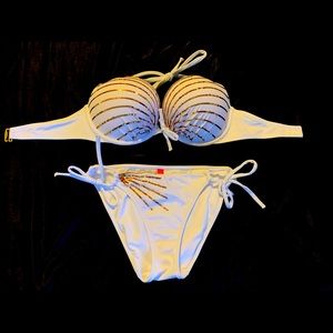 Victoria Secret -bikini - padded with push-up 32DD bottoms size small.